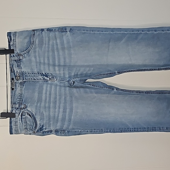 Reclaim Regular Bootleg Jeans Mens 34X32 Light Blue Distressed Whiskering EUC - Picture 6 of 11